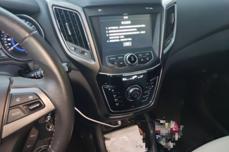 Used CHANGAN CS35 2017 1.6L Manual Luxury Model
