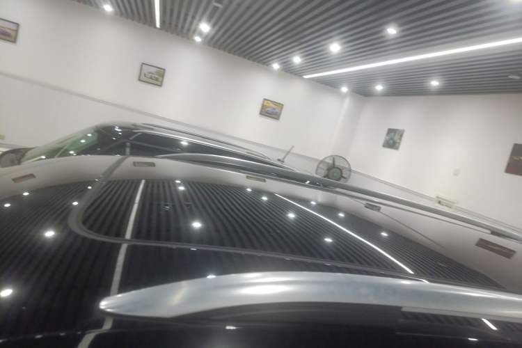 Used Volkswagen Tiguan L 2022 330TSI Automatic Two-Wheel Drive R-Line Enhanced Edition
