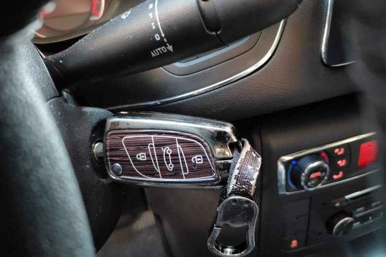 Used Citroen C5 2014 1.6T Automatic Luxury Model
