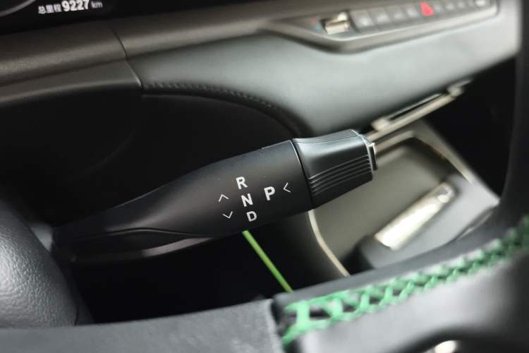 Used VOYAH FREE 2025 318 318 km Rear-Drive Touring Edition