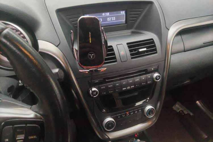 Used Bestune X80 2015 2.0L Automatic Comfort Anniversary Edition
