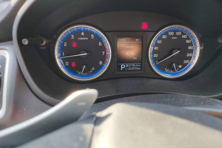 Used Suzuki S-Cross 2014 1.6L CVT Two-Wheel Drive Elite Version Odometer Close Up