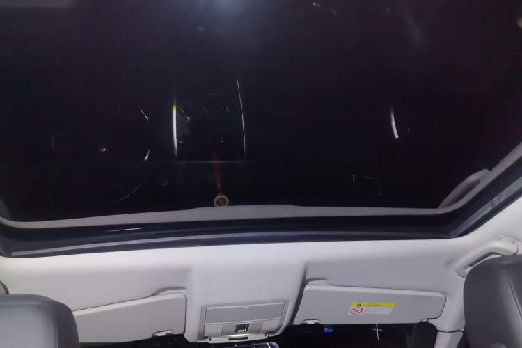 Used Land Rover Discovery Sport 2016 2.0T HSE Headliner