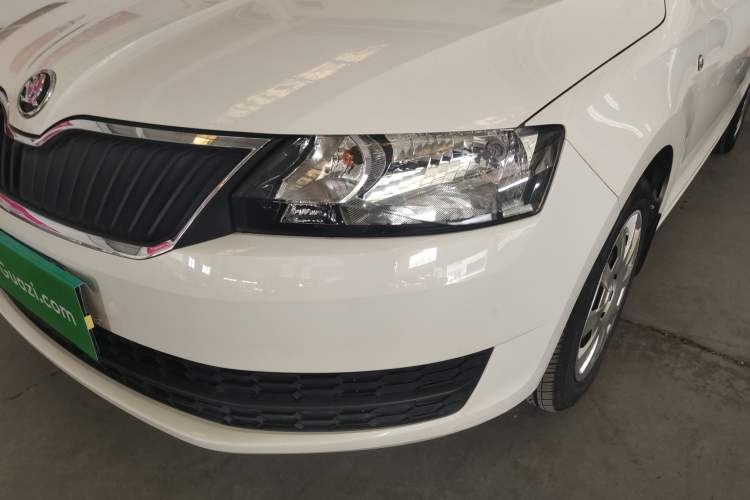 Used Skoda Rapid Spaceback 2016 Revised Version 1.4L Manual Front-Drive Edition
