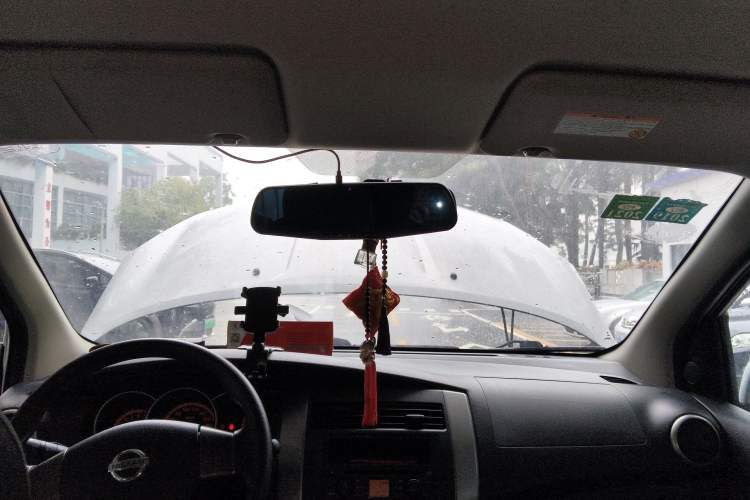 Used Nissan Livina 2008 Jingrui 1.6L Automatic Smart Edition Headliner