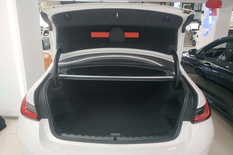 Used BMW i3 2024 eDrive 35 L