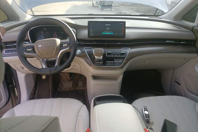 Used Roewe iMAX8 2023 400TGI Elite Edition
