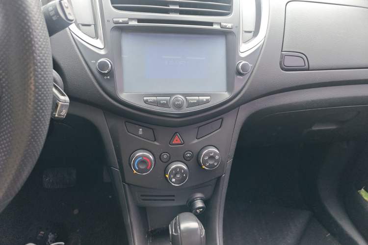 Used Chevrolet Trax 2016 1.4T Automatic Two-Wheel Drive Comfort Version with Sunroof