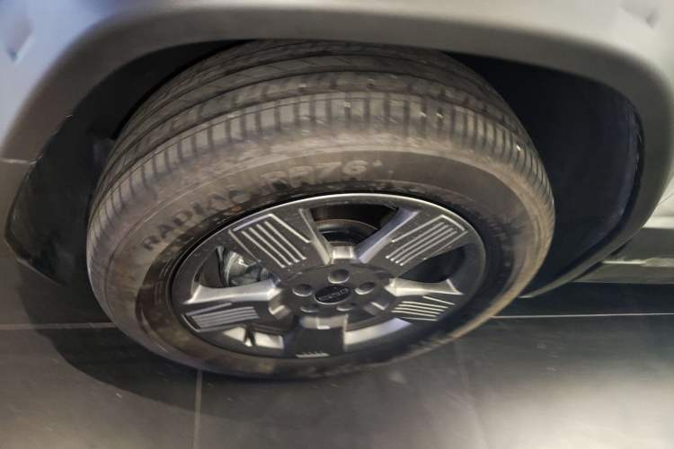 Used iCAR 03 2024 401km Range Two-Wheel Drive Standard Yuechao Version
