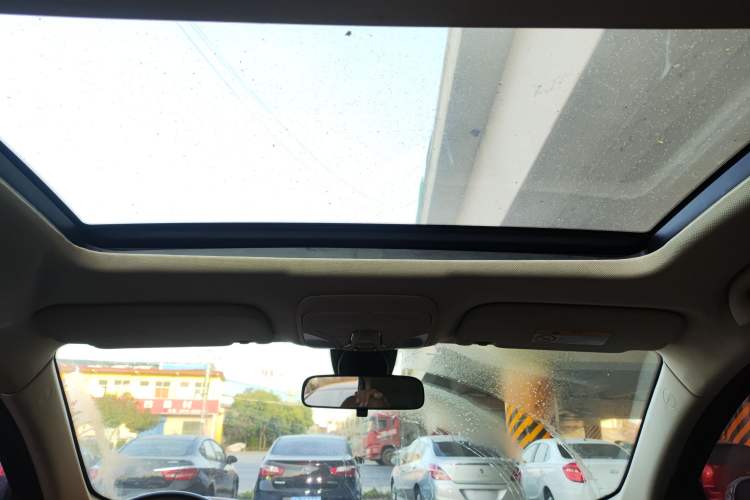 Used Soueast DX7 2015 1.5T Automatic Luxury Model