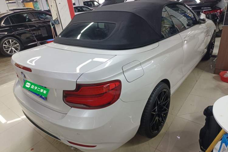 Used BMW 2 Series 2018 220i Convertible Coupe Sports Design Package