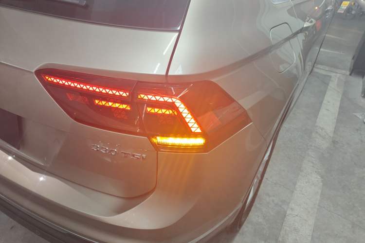 Used Volkswagen Tiguan 2018 330TSI All-Wheel-Drive Innovation Model