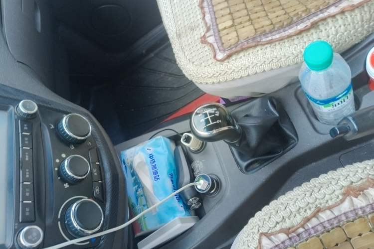 Used Wuling Hongguang 2014 1.5L S Standard Version Gear Lever