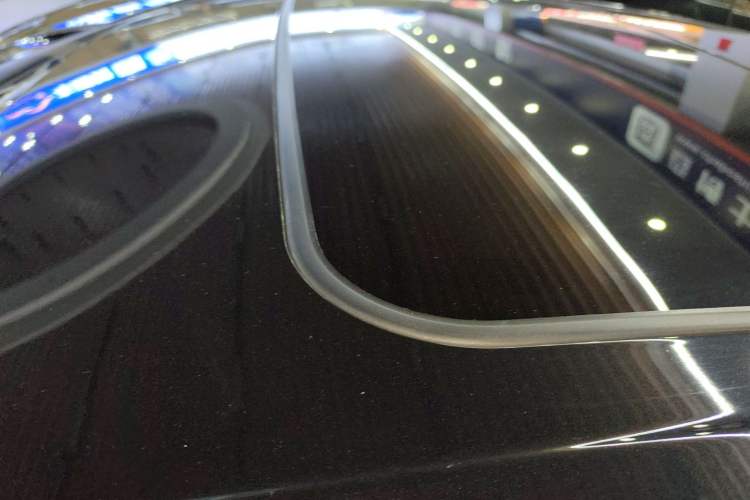 Used Toyota Avalon 2022 Dual-Engine 2.5L Luxury Edition Roof