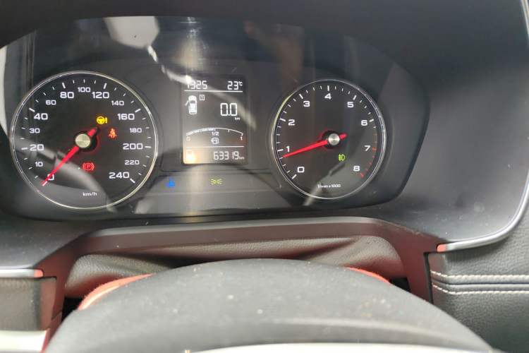 Used Roewe RX5 2016 20T Two-Wheel Drive Automatic Internet Smart Edition