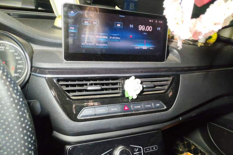 Used Hongqi H5 2019 30TD Smart Connect Dynamic Edition