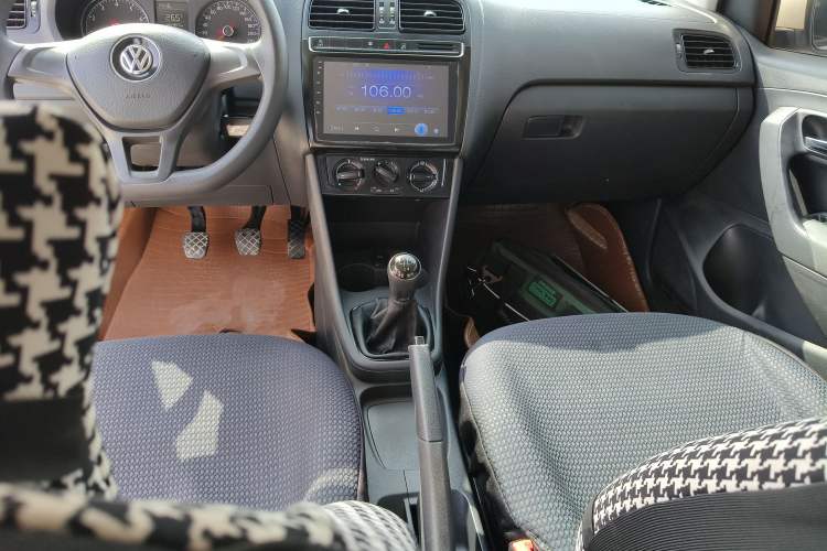 Used Volkswagen Polo 2018 1.5L Manual Drive-Comfort Model
