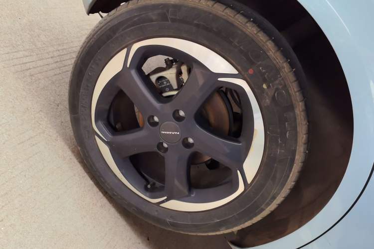 Used Dongfeng NAMMI 01 2024 430 Max Smart+ Right Rear Wheel Hub