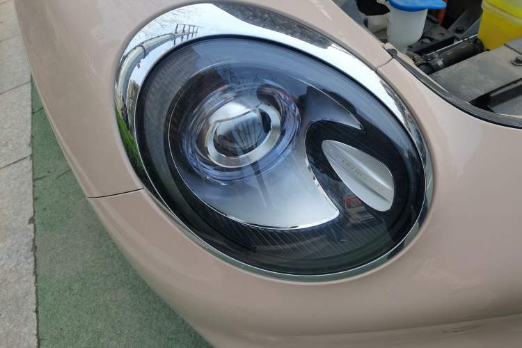 Used ORA Good Cat 2023 401 km Standard Range Luxury Version Ternary Lithium
