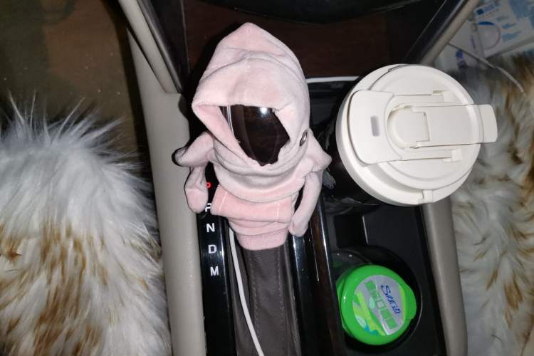 Used Cadillac XTS 2017 28T Elite Model Gear Lever