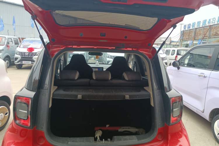 Used SOL E10X 2021 302 km Range Luxury Version 30.2 kWh Trunk