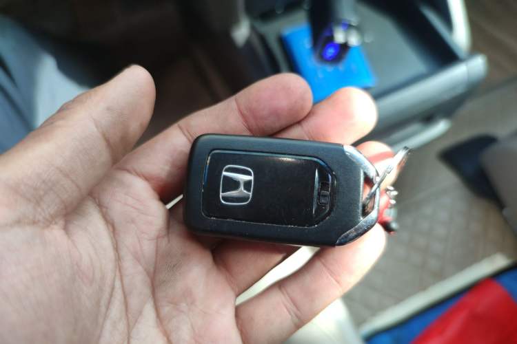 Used Honda Odyssey 2015 Revised 2.4L Luxury Edition Vehicle Key