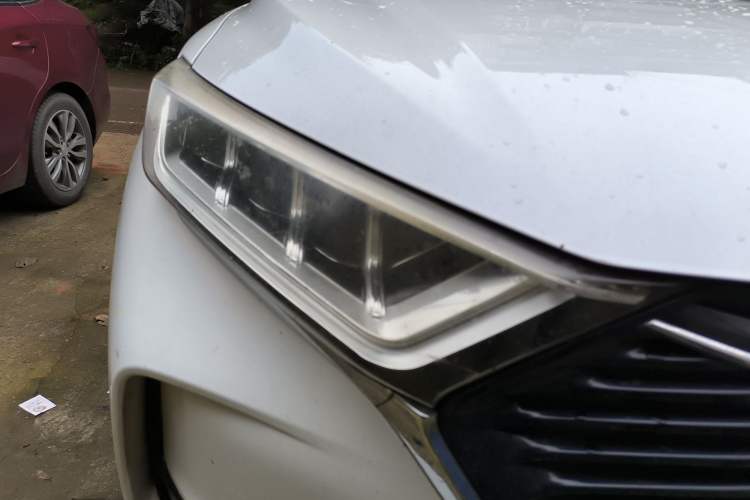 Used CHANGAN OSHAN X7 2020 1.5T Automatic Luxury Model Right Front Headlight