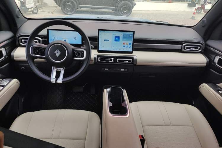 Used Baojun Spark EUV 2024 Prestige Edition 4 Seats