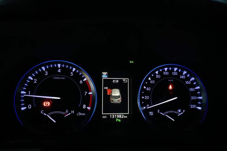 Used Toyota Highlander 2018 2.0T Four-Wheel Drive Luxury Edition 7 Seats China V Emission Standard
