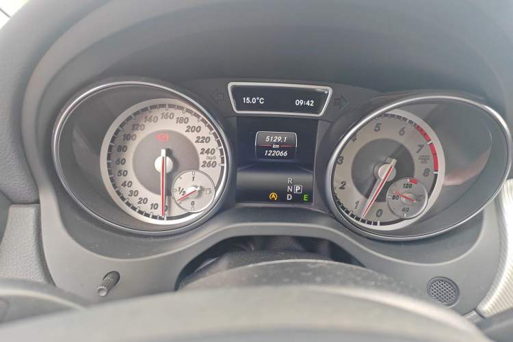 Used Mercedes-Benz GLA 2015 GLA 200 Fashion Model
