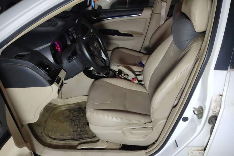 Used BYD Surui 2012 1.5L Manual Comfort Edition