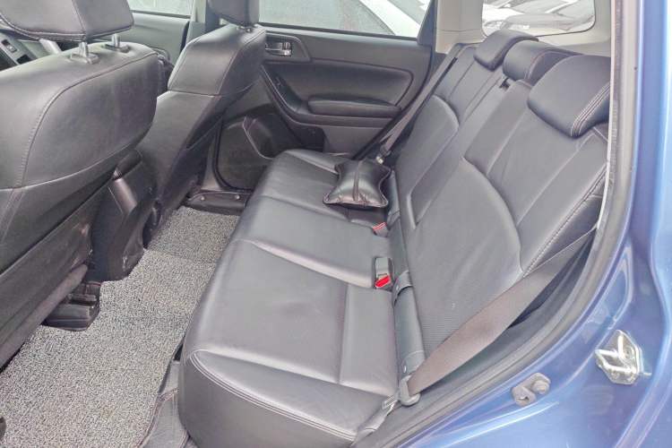 Used Subaru Forester 2013 2.5i Automatic Luxury Edition
