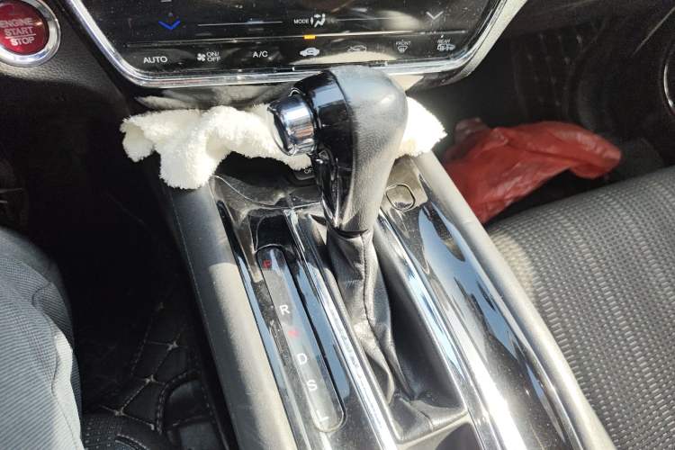 Used Honda Vezel 2015 1.8L CVT 2WD Luxury Model