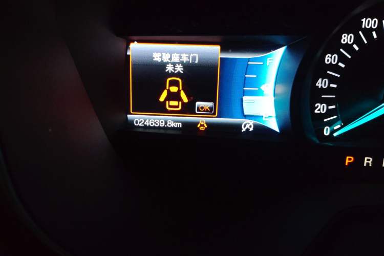 Used Ford Mondeo 2018 EcoBoost 200 Intelligent Control Luxury Model China V Standard Odometer Close Up