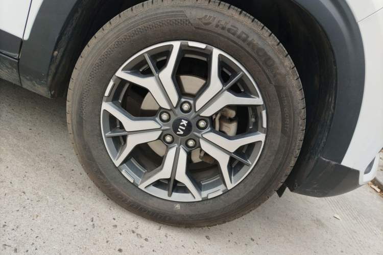 Used Kia KX3 2020 1.5L CVT Trend Edition