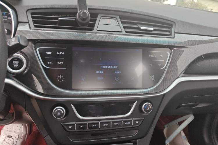 Used Geely Auto Emgrand 2017 Hatchback RS Million Edition 1.5L CVT Upward Version
