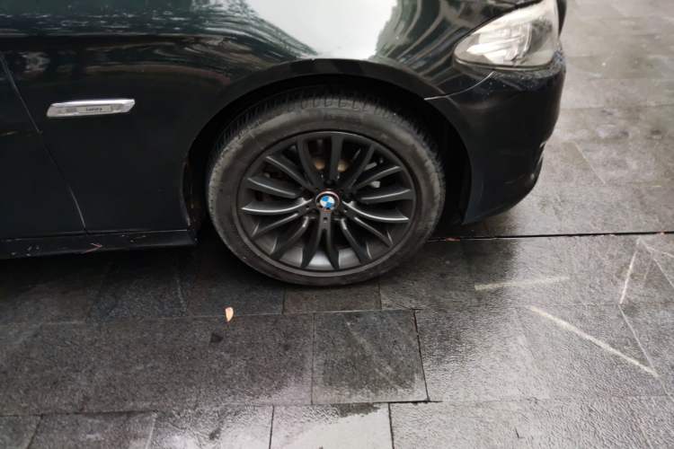 Used BMW 5 Series 2014 525Li Luxury Design Package
