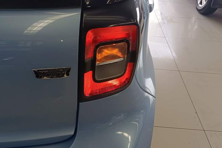 Used SOL E10X 2023 Anniversary Edition 301km Starry Sky 45kW Right Rear Taillight