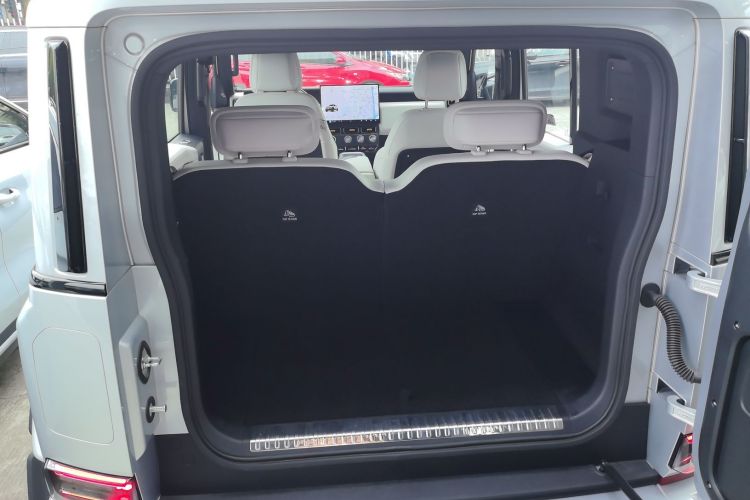 Used iCAR V23 2025 401 Two-Wheel Drive Intelligent Driving Version Trunk