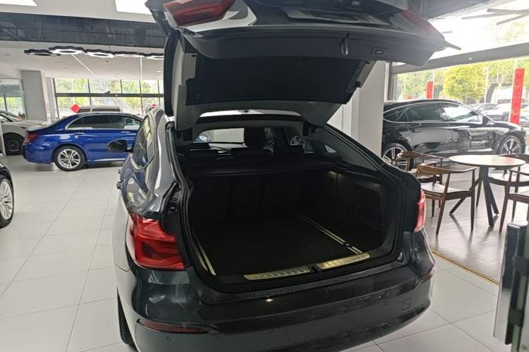 Used BMW 3 Series GT 2019 320i Sport Edition
