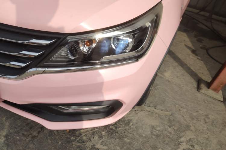 Used Baojun 310W 2017 1.5L Manual Fashion Edition China VI