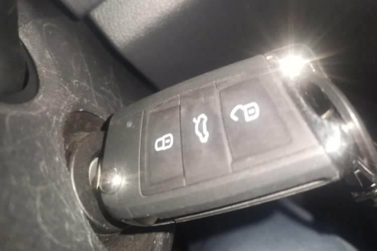 Used Volkswagen Bora 2024 200TSI DSG Comfort Edition Vehicle Key