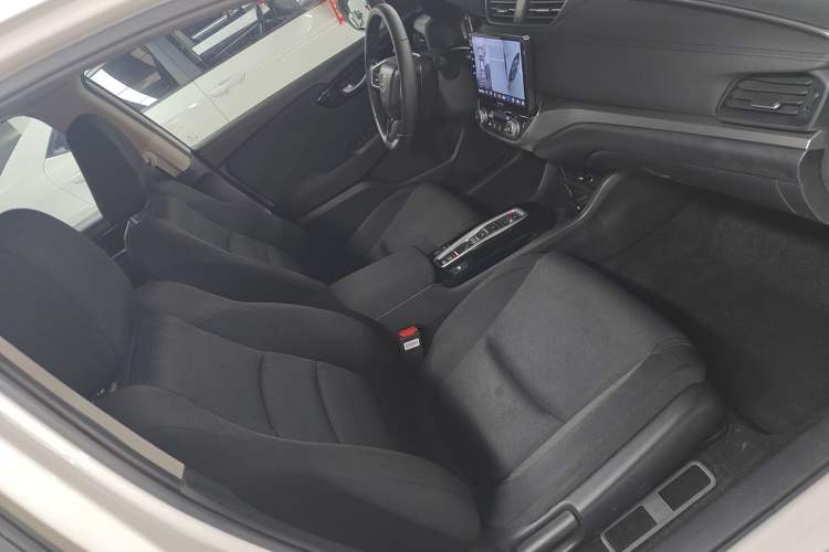 Used Honda Envix 2021 Rui Hybrid 1.5L Pure Comfort Edition