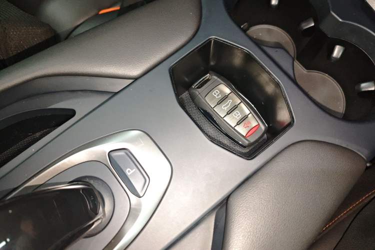 Used Haval F7 2021 2.0T Two-Wheel Drive i-Active
