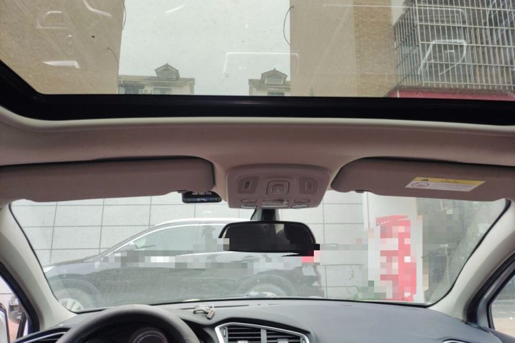 Used Citroen C4L 2013 1.8L Automatic Jingzhi Edition Headliner