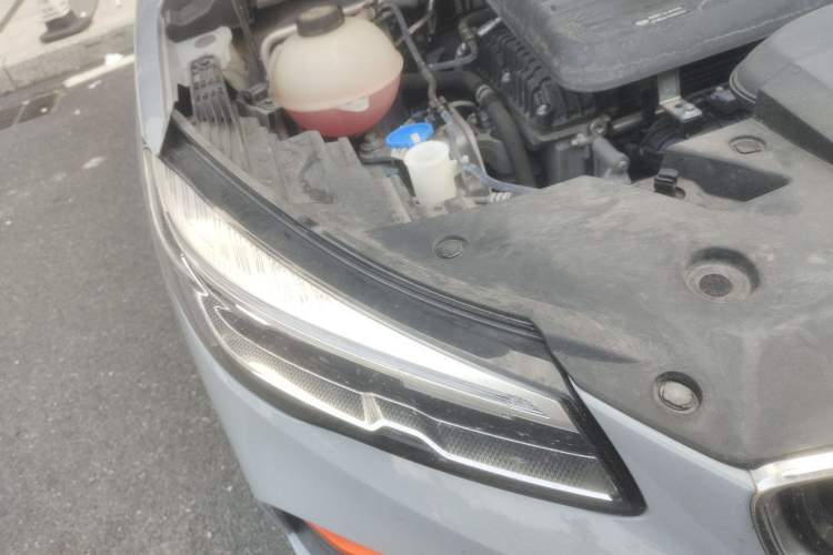 Used Geely Auto Emgrand S 2022 1.4T CVT Crossover Player Edition Right Front Headlight