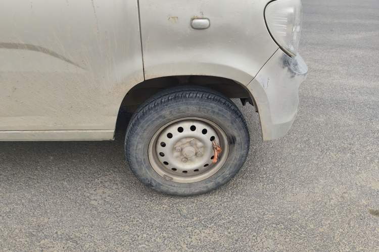 Used Wuling Zhiguang 2013 1.0L Practical Version