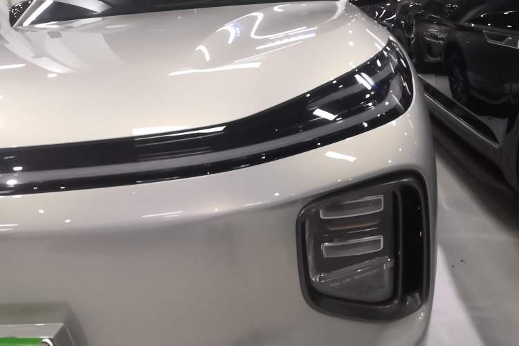 Used CHANGAN NEVO Q07 2025 215 Flagship Edition
