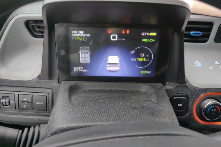 Used Wuling Hongguang MINIEV 2020 Enjoyment Model Lithium Iron Phosphate Instrument Cluster