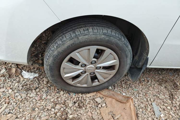 Used JAC Refine M3 2023 1.8L 7/8-Seater Smart Connectivity Version